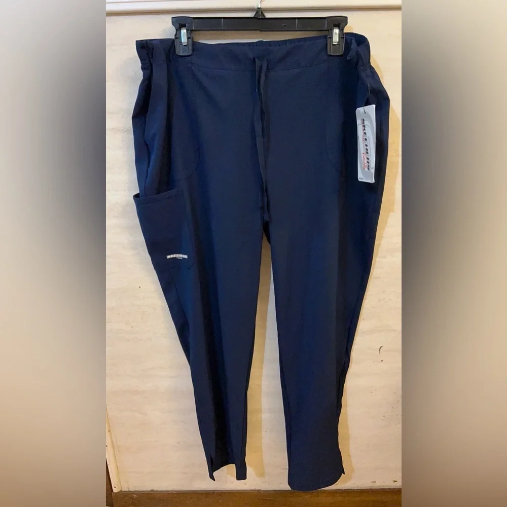 NWT- Skechers by Barco Vitality Charge Scrub Pants in navy blue.